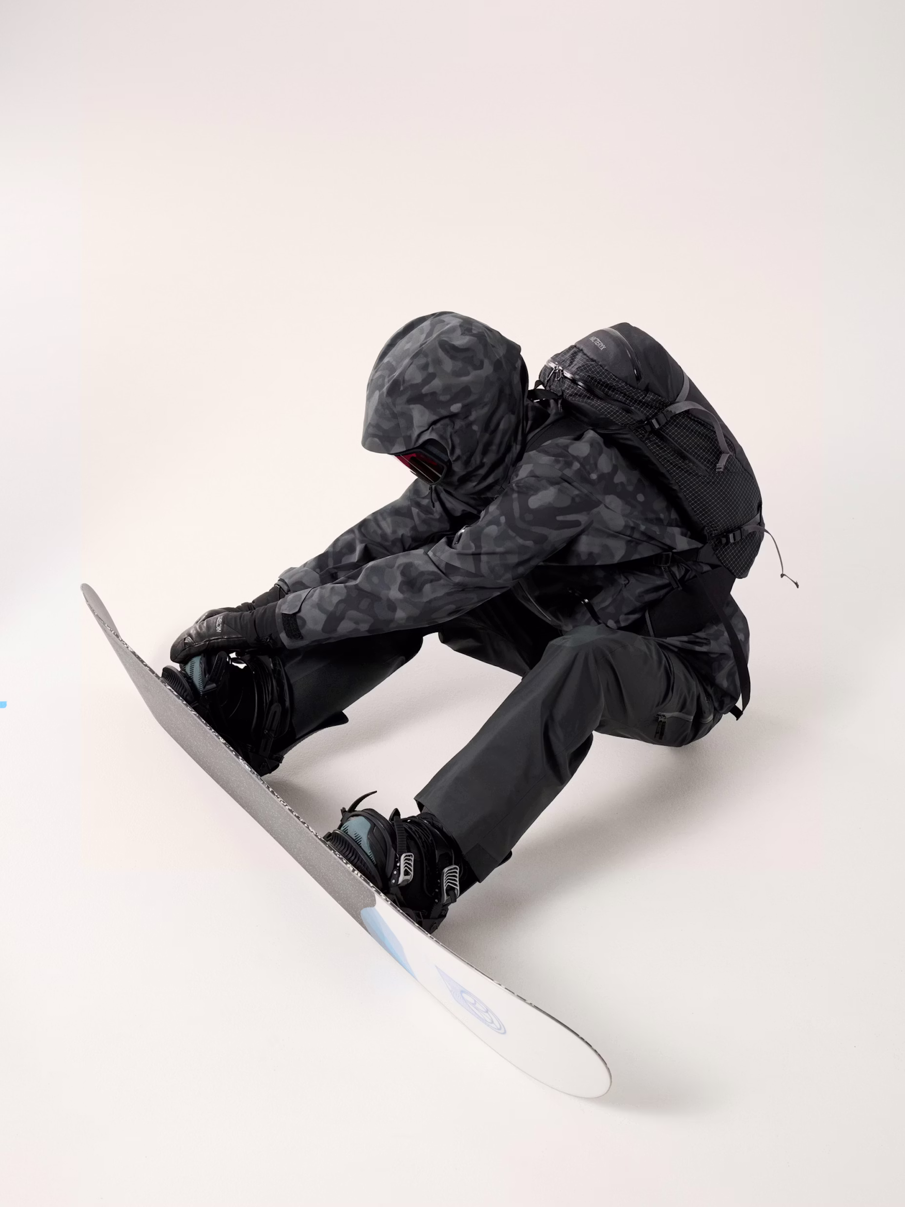 Sentinel Relaxed Jacket Print – Women’s - Image 6