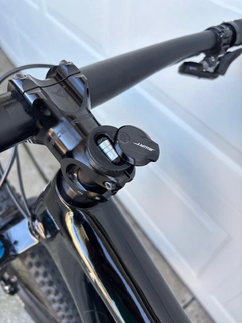 Specialized Epic EVO S-Works 2023 – Ultralight Carbon XC Trail Mountain Bike (Neatly Used) - Image 8